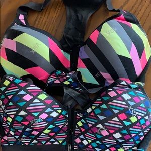 Front closure sports bras